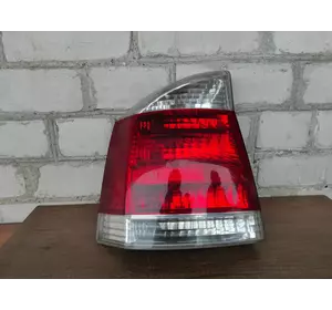 Ліхтар задній ліхар стоп Opel Vectra C вектра 13131000 L лівий